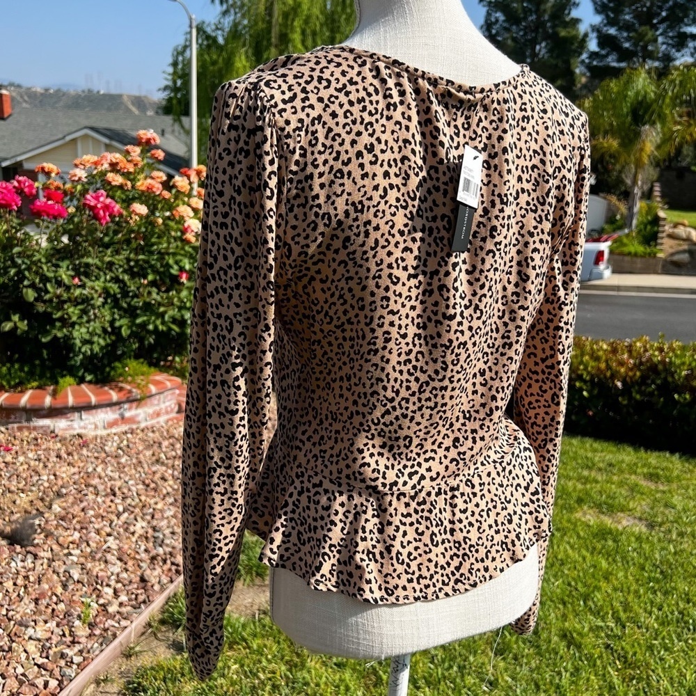 AFRM Top NWT x Nordstrom Cheetah Animal Print Keyhole Tie Crop Blouse Size Small - Picture 4 of 4